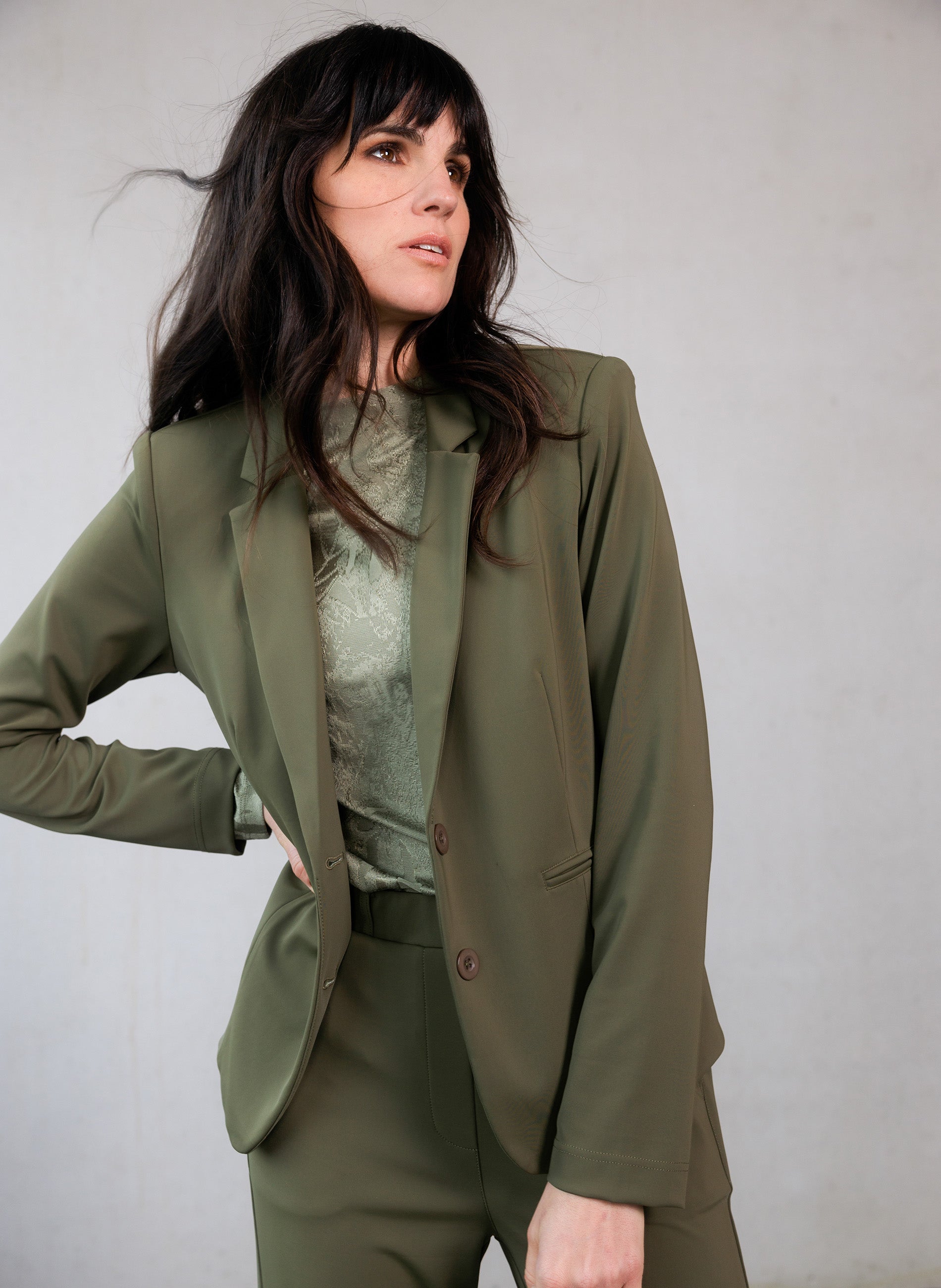 Riv Essential | Army Green