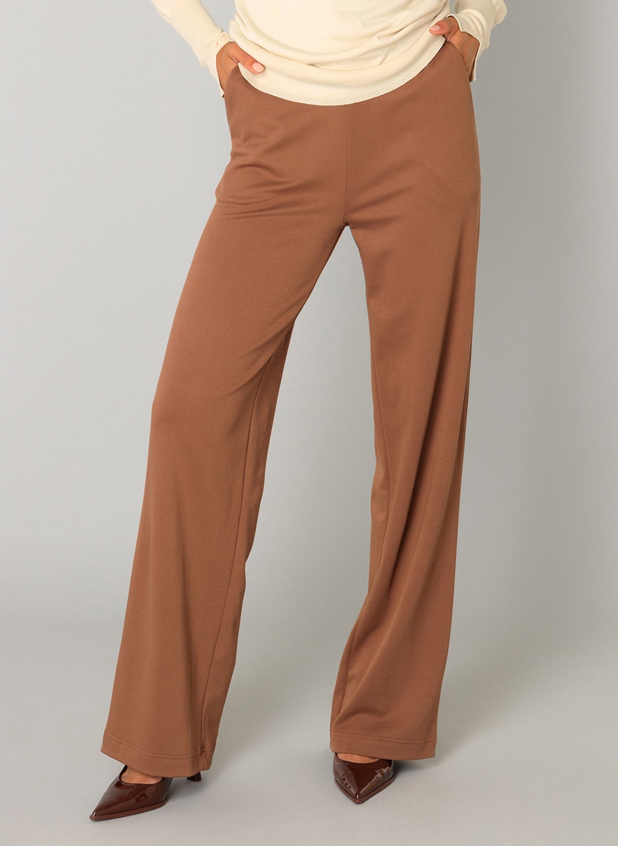 Paloma Essential | Warm Taupe