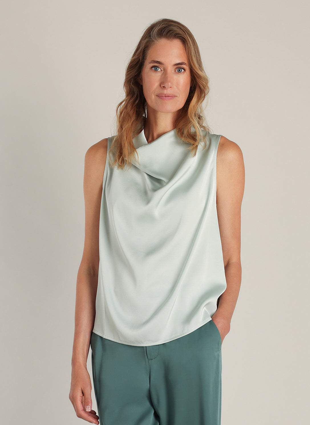 Desiree | Mint Grey