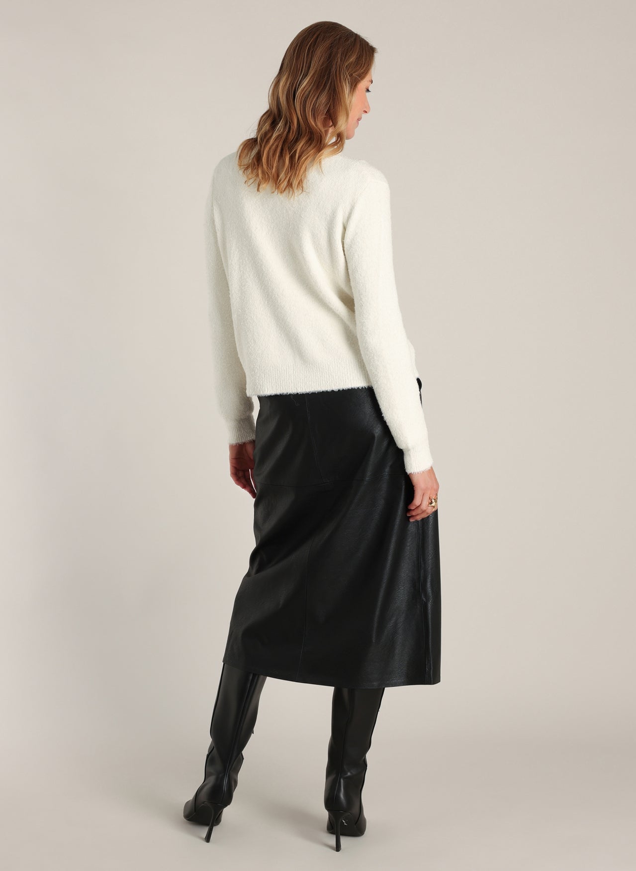 Dulcinea | Winter White