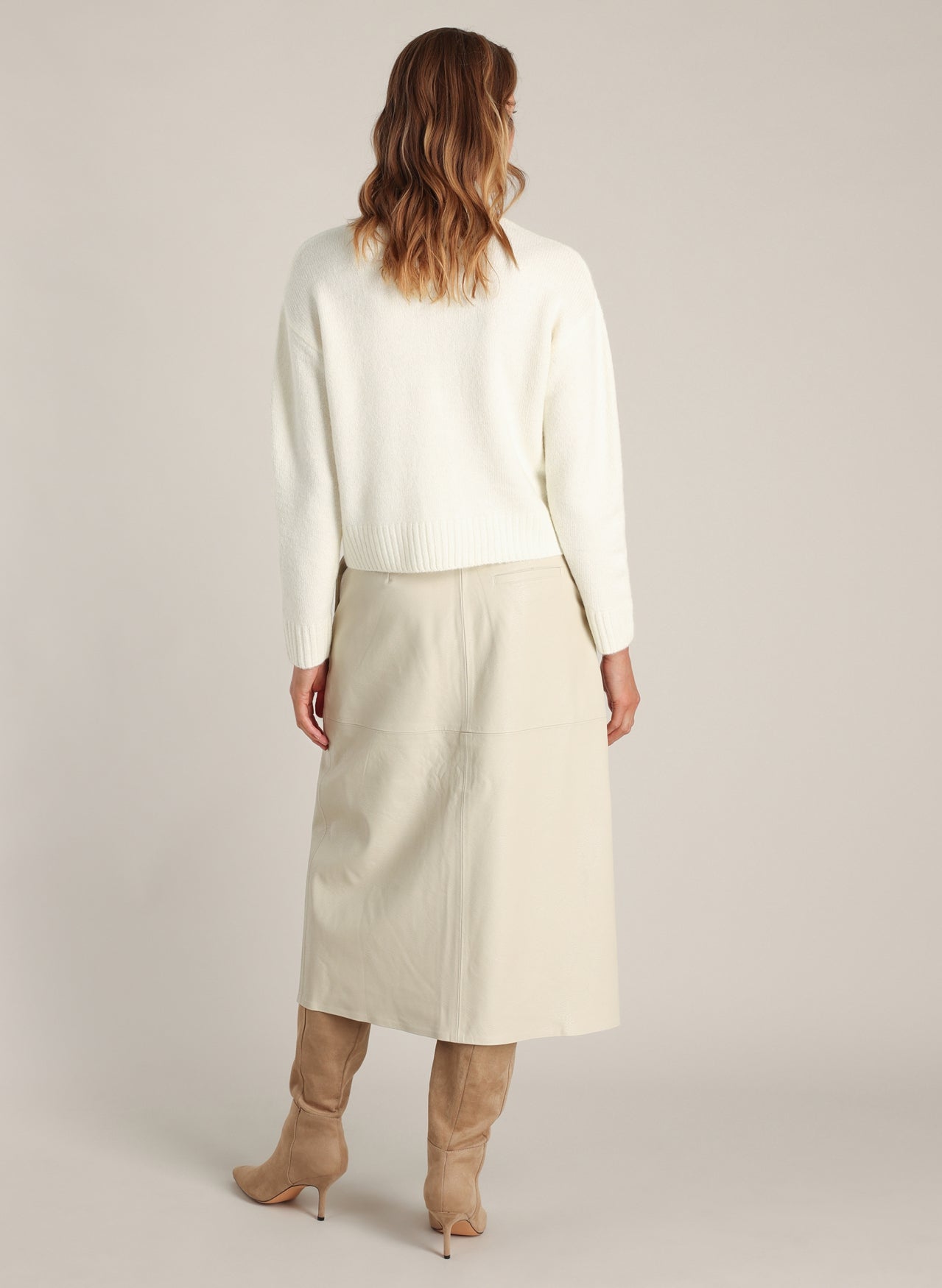 Donika | Winter White