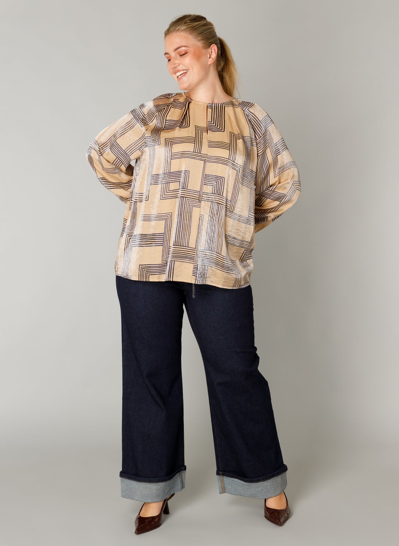 Fleur | Dark Sand/Dark Navy