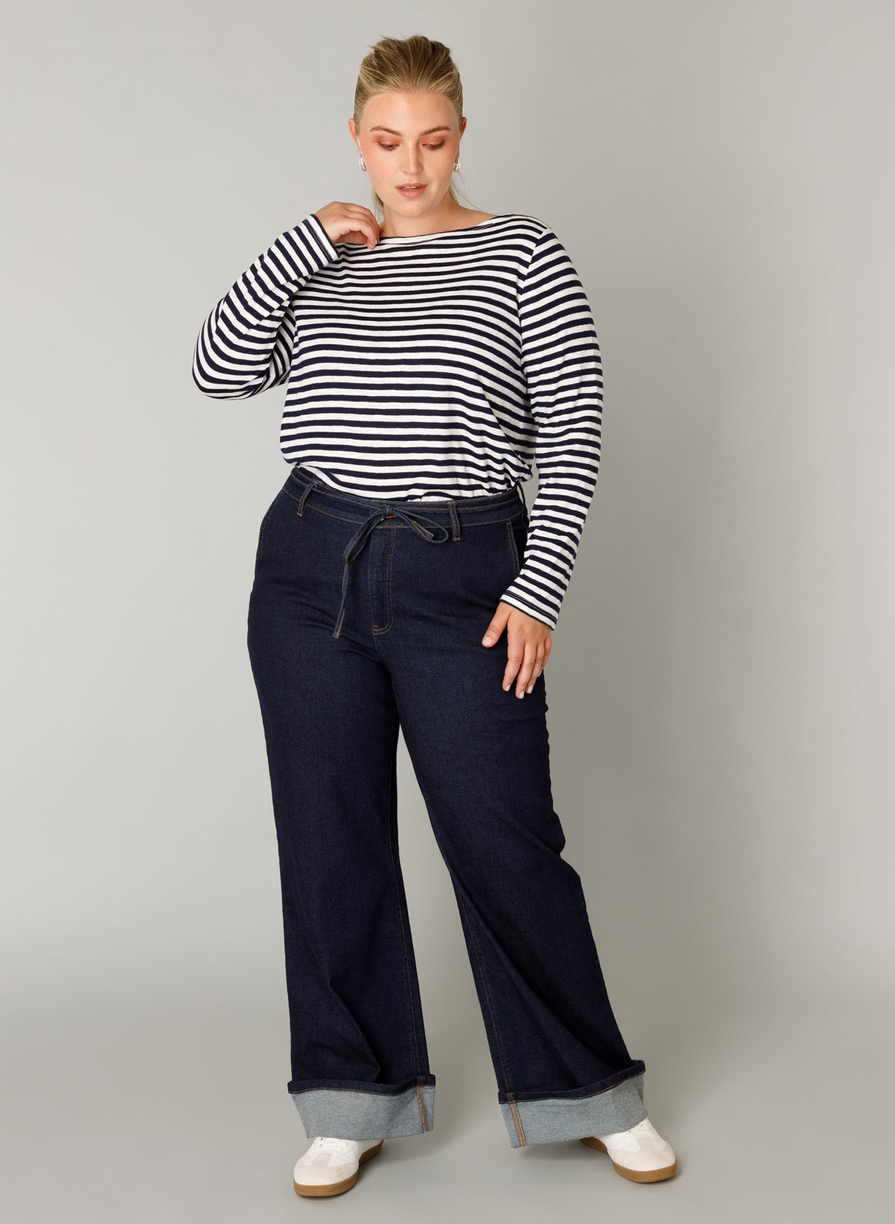 Fern | Dark Navy/Off White