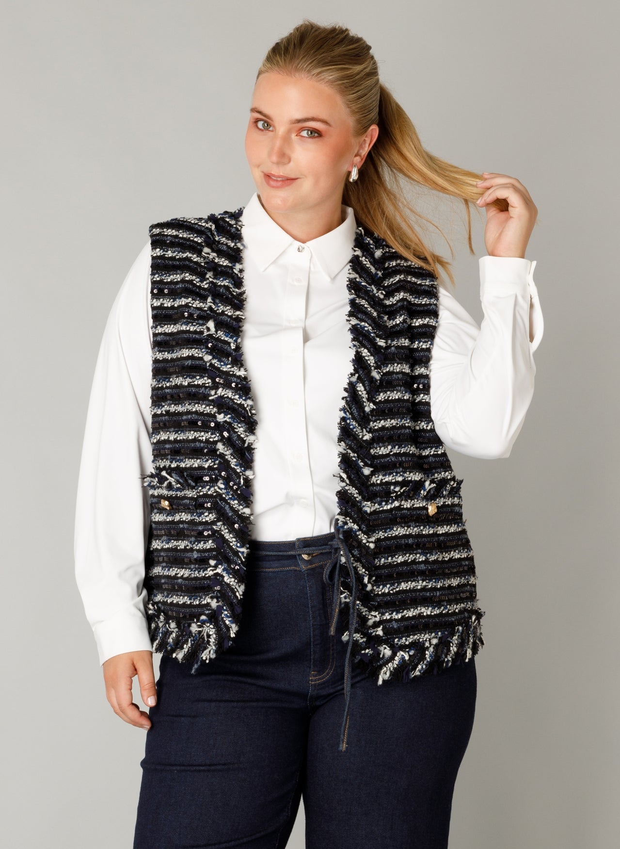 Freyja | Dark Navy/Multi Color