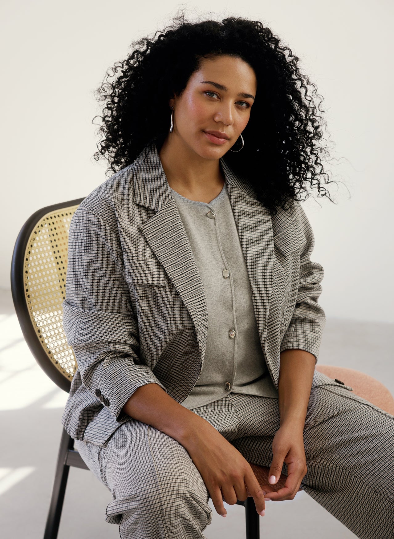 Jovienne | Light Grey/Multi col