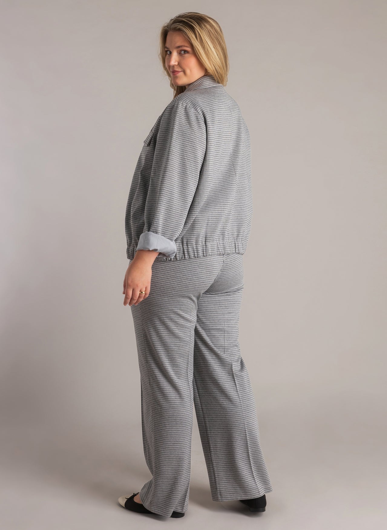 Jovienne | Light Grey/Multi col