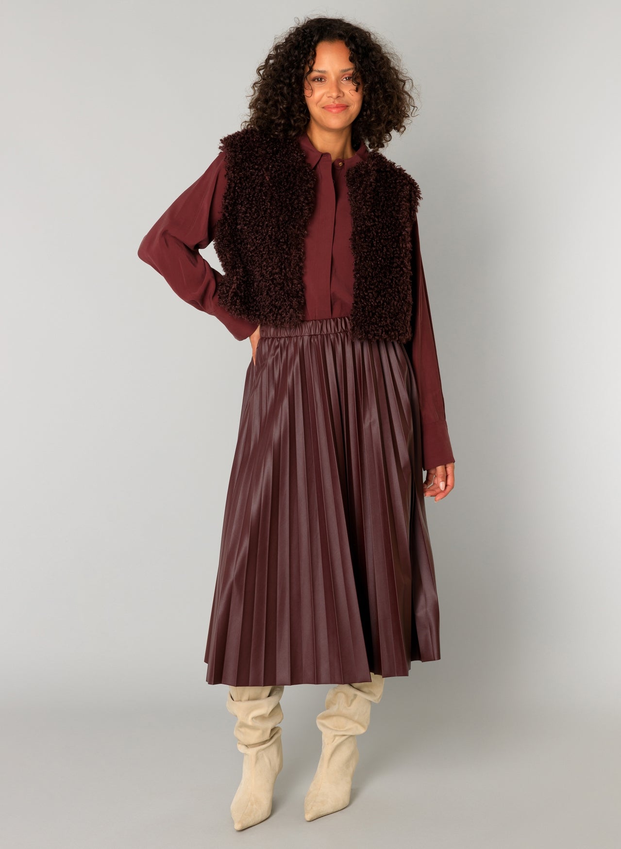 Caroline | Dark Bordeaux