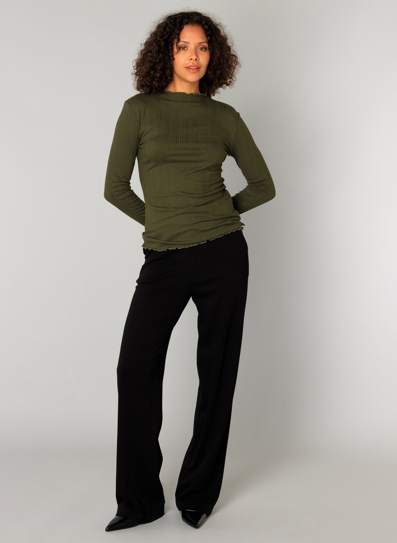 Paloma Essential | Black