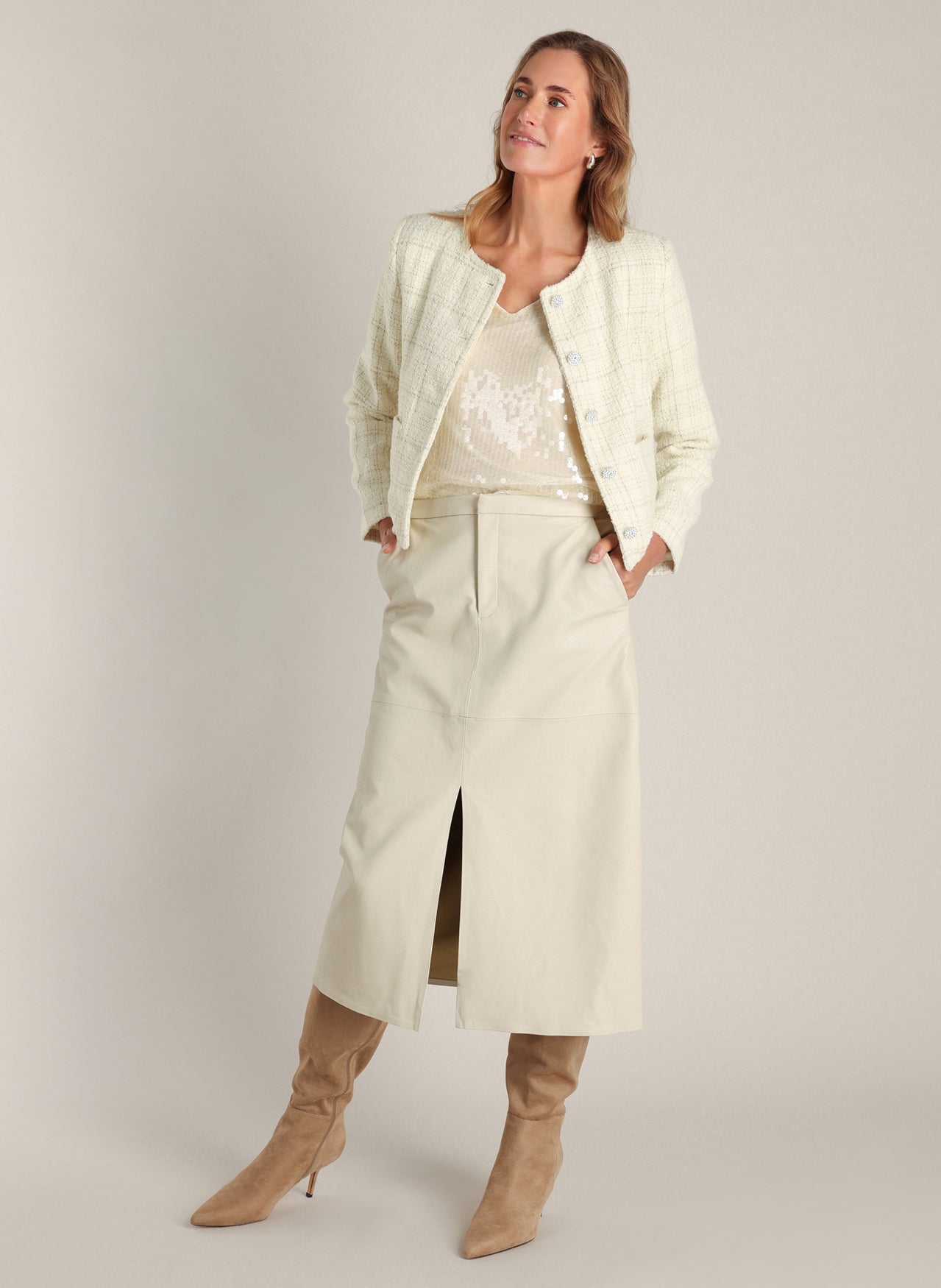 Dobromila | Winter White