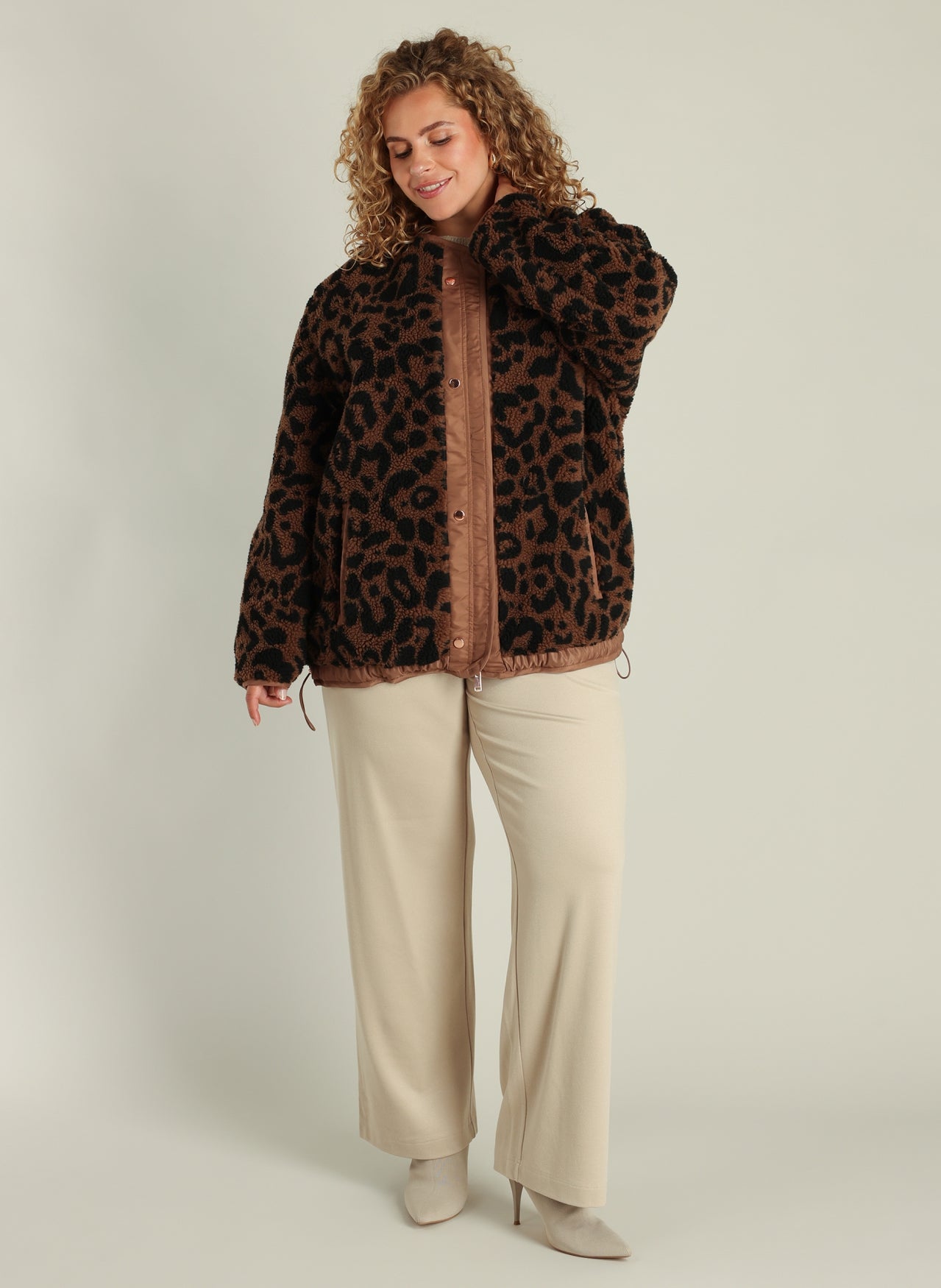 Anouk | Warm Taupe