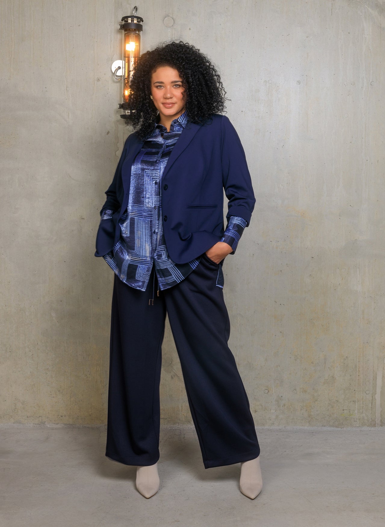 Fiora | Dark Navy/French Blu