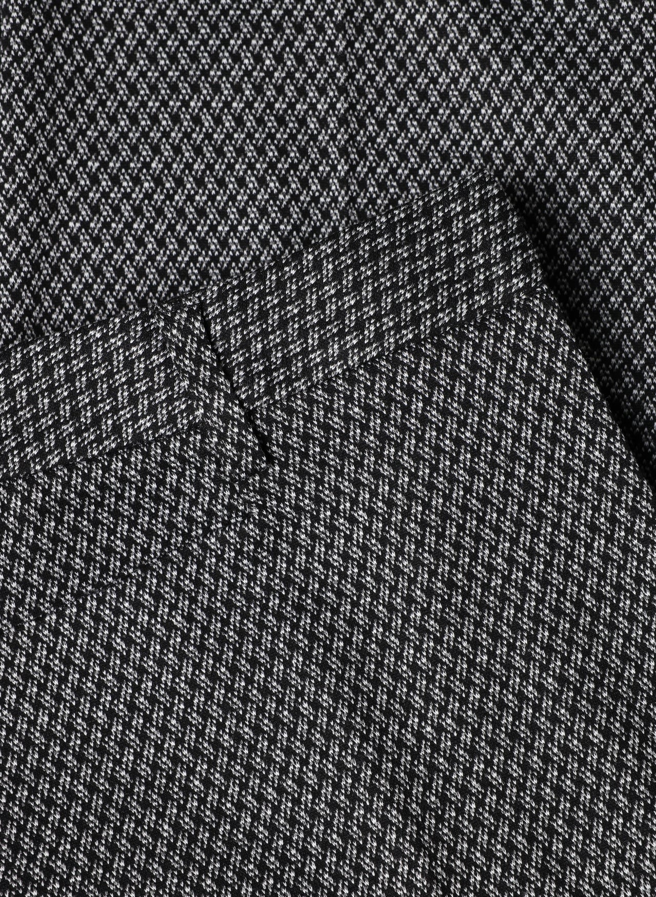 Helia | Black/Off White