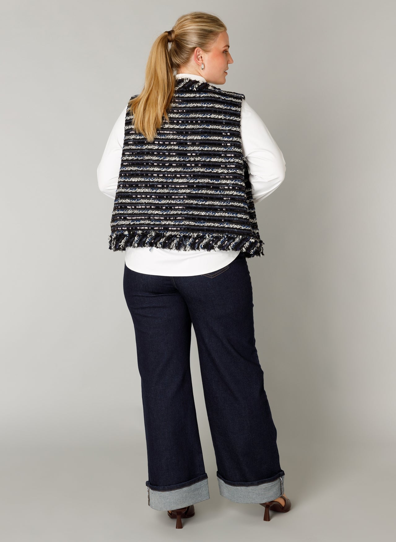 Freyja | Dark Navy/Multi Color