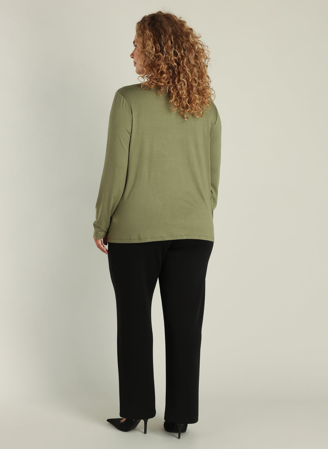 Guinevra | Grey Olive