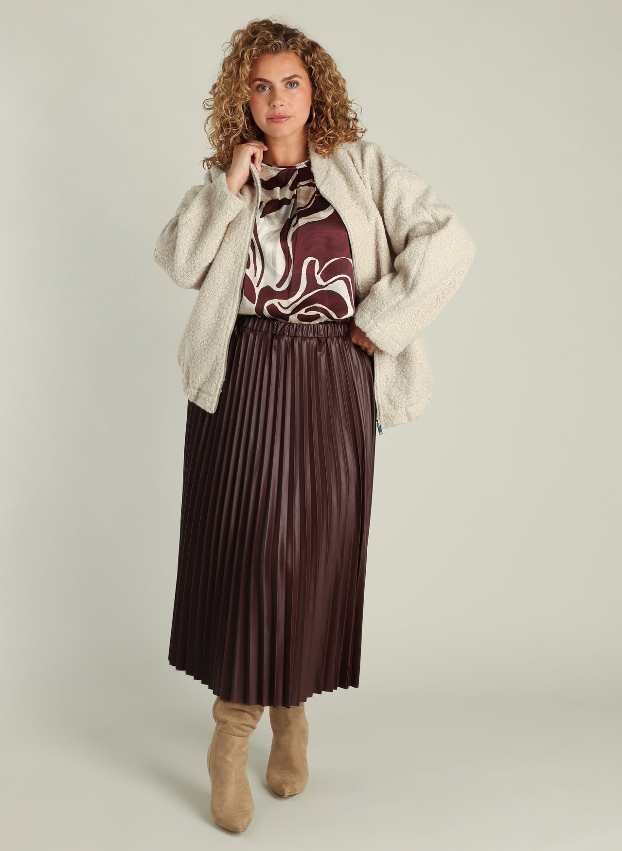 Ankaria Essential | Dark Bordeaux/Multi