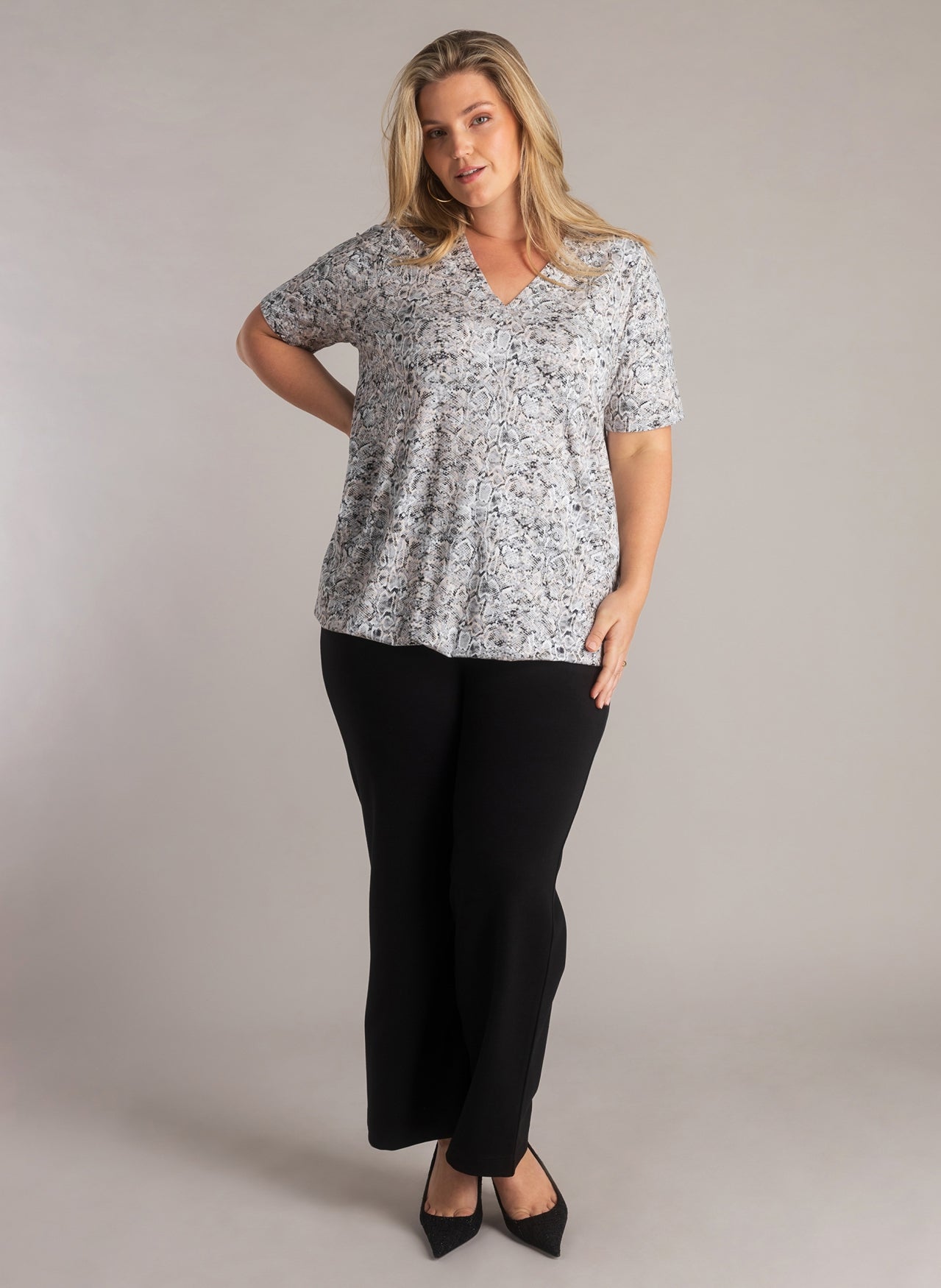 Veroni Essential | Black Multi Colour